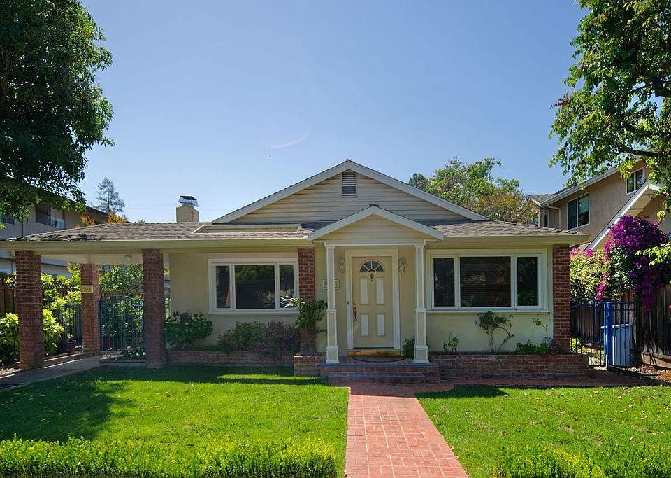 1st image of 558 Lassen St