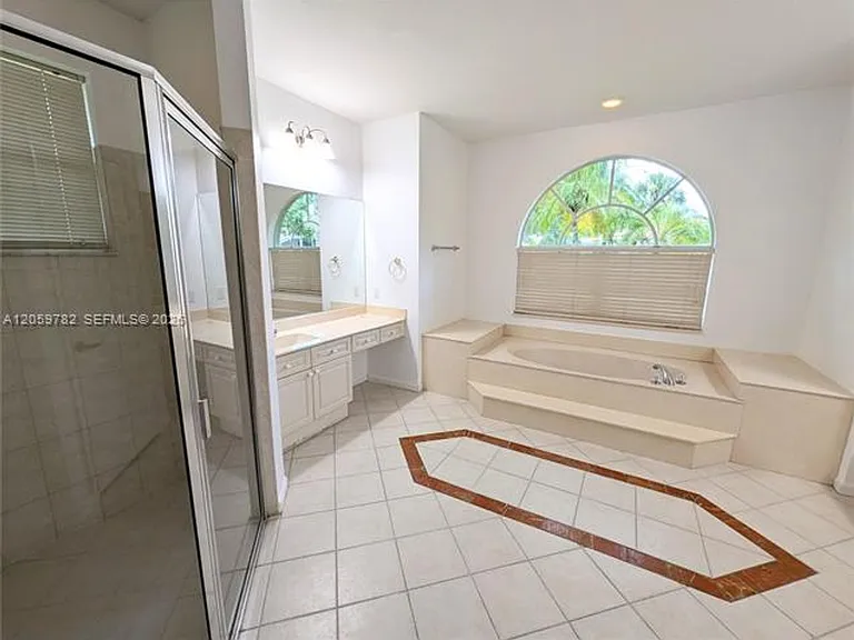 3937 Nighthawk Dr #3937 — Photo 12