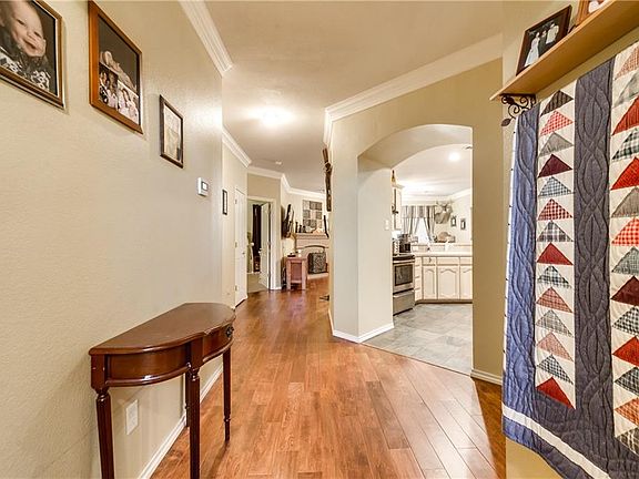 2nd image of 10553 Fossil Hill Dr