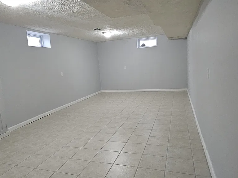 5145 Scioto Darby Rd — Photo 20