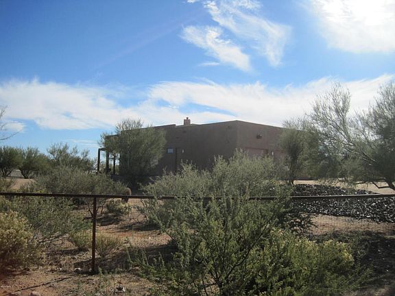2nd image of 14127 E Roberta Dr