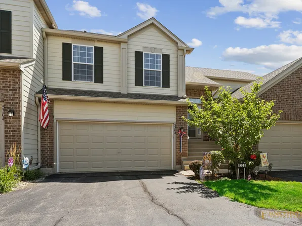 5302 Cobblers Xing, McHenry, IL 60050