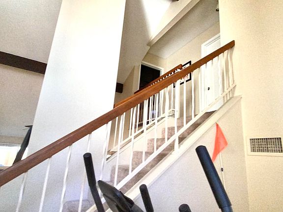 5th image of 1535 N Horne Unit 8