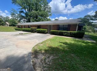 1045 Eastview Rd NE UNIT B, Conyers, GA 30012