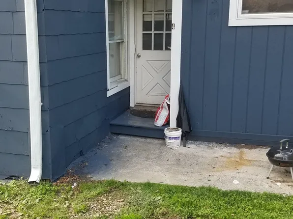 6 Market St #4, Staatsburg, NY 12580