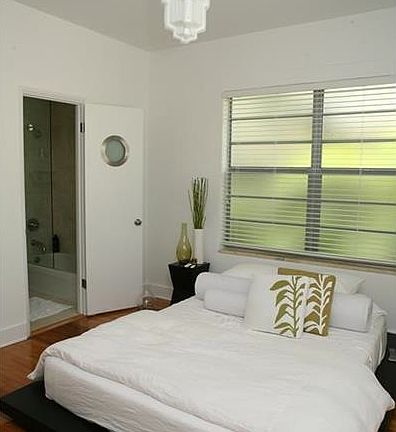 4th image of 1011 Michigan Ave #1AK