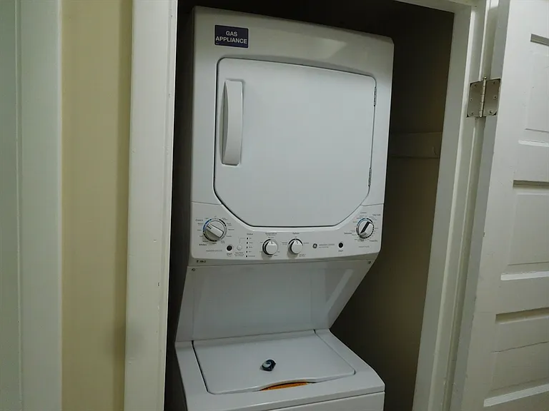 80 Carmel Rd #3 — Photo 15