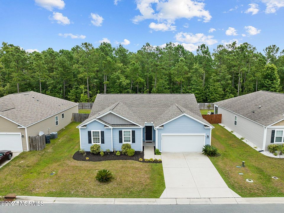 1st image of 9780 Woodriff Circle NE
