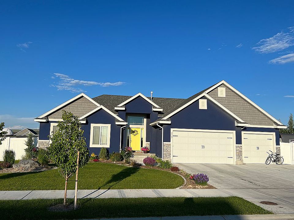 1st image of 4767 Thunder Dr