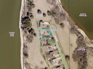 1033 Lakeview St, Milford, KS 66514