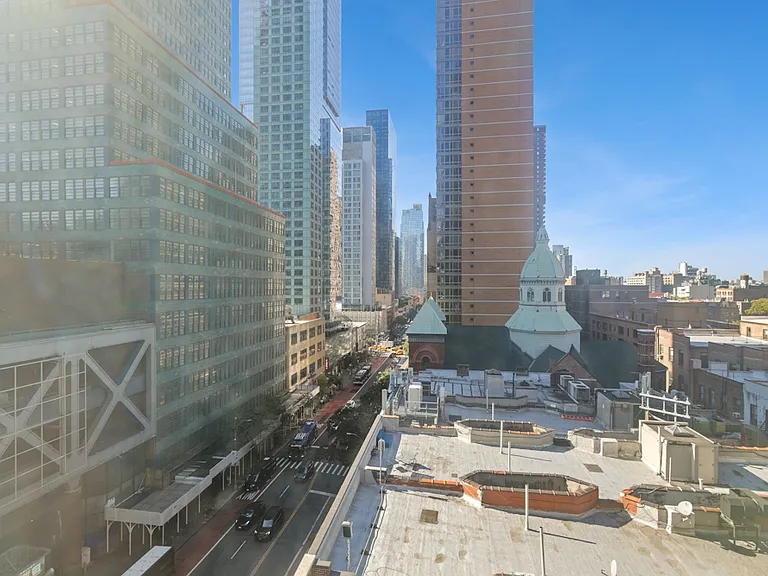 312 W 43rd St #11F — Photo 14