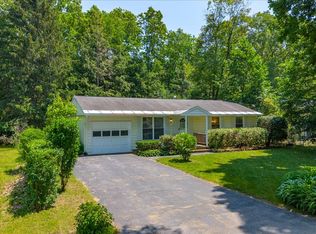 12 Prospect Dr, Saratoga Springs, NY 12866
