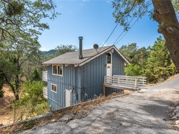 29199 Lake Brook Ave, Cedar Glen, CA 92321