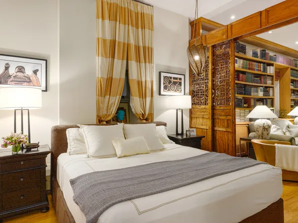 354 Broadway image 10 of 12