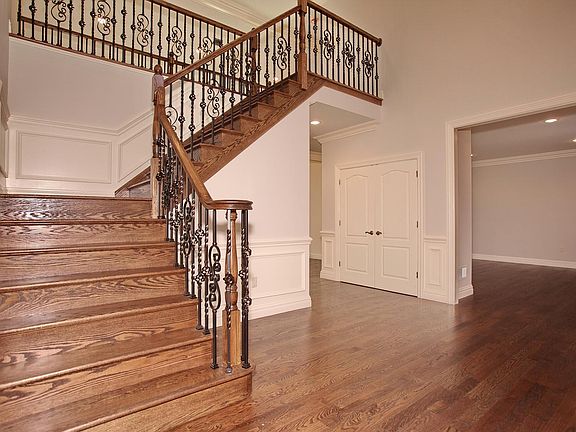 4th image of 6 Talina Ct