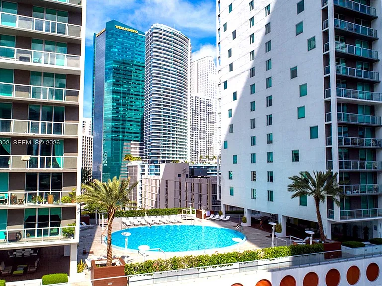 500 Brickell Ave #1805 — Photo 4