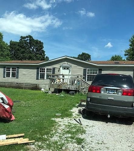 2nd image of 731 Granby Miners Rd