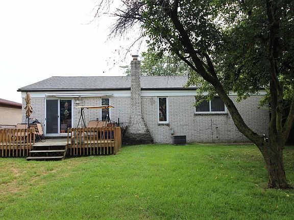 3rd image of 43103 Malaga Dr
