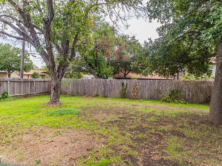 4146 Longvale Dr — Photo 31