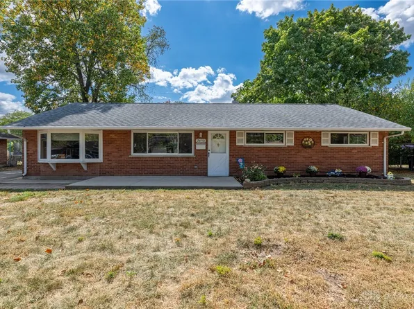 2650 Nyack Ln, Dayton, OH 45439