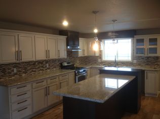 541 Towne St, Grants Pass, OR 97527