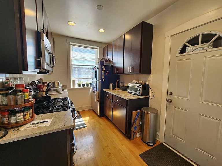 5205 N Bernard St #3 — Photo 14