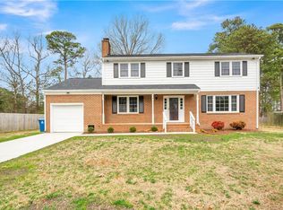 4 Wendell Cir, Poquoson, VA 23662