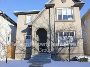 126 Elgin Dr SE, Calgary, AB T2Z 4A8