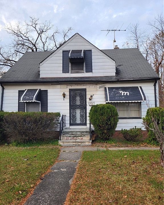 1st image of 19517 Harvard Ave