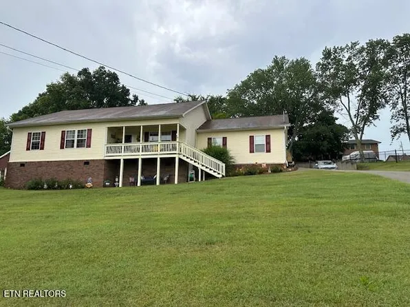 8524 Old Midway Rd, Lenoir City, TN 37772