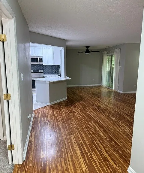 6039 Gray Gate Ln #B — Photo 1