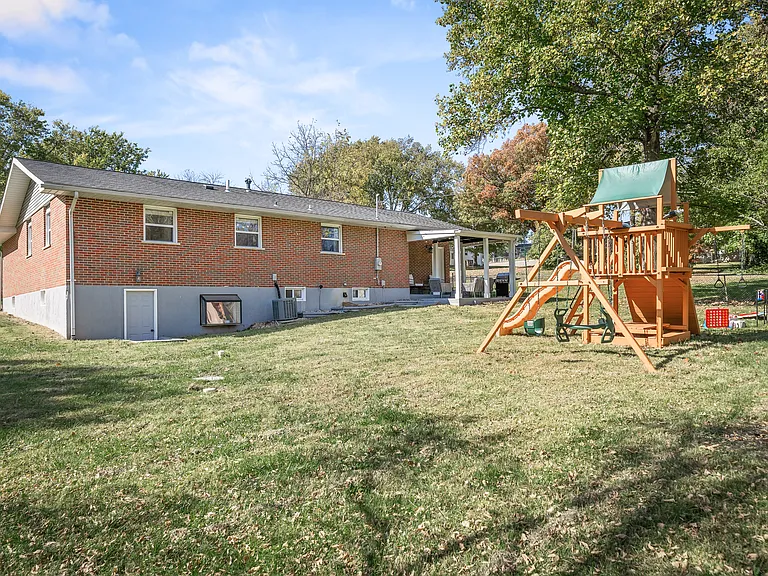 522 Ross Ln — Photo 27