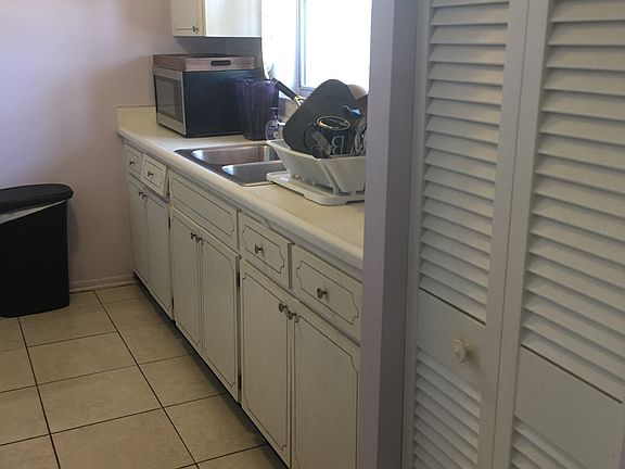 5th image of 1300 S Hercules Ave APT 8