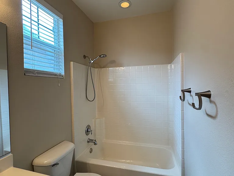 28512 Plymouth Way — Photo 49