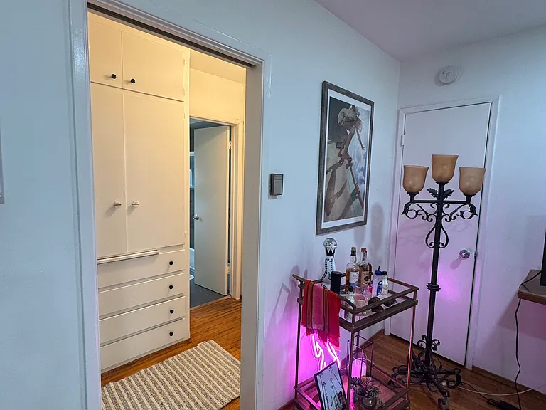 1235 E Appleton St #2 — Photo 11