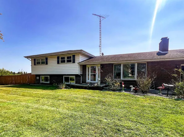 4500 Laverna Rd, Springfield, IL 62707