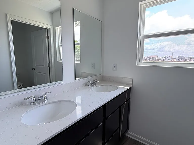 1540 Chappel St — Photo 11