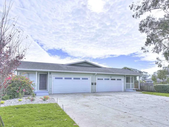 638 Metzgar St, Half Moon Bay, CA 94019