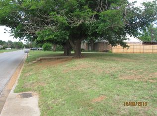 3949 Paradise St, Vernon, TX 76384