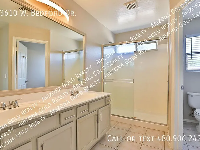 43610 W Bedford Dr — Photo 21