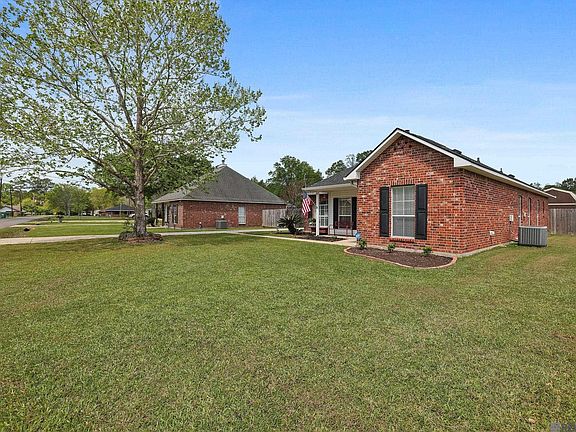 4th image of 10197 Webb Rd