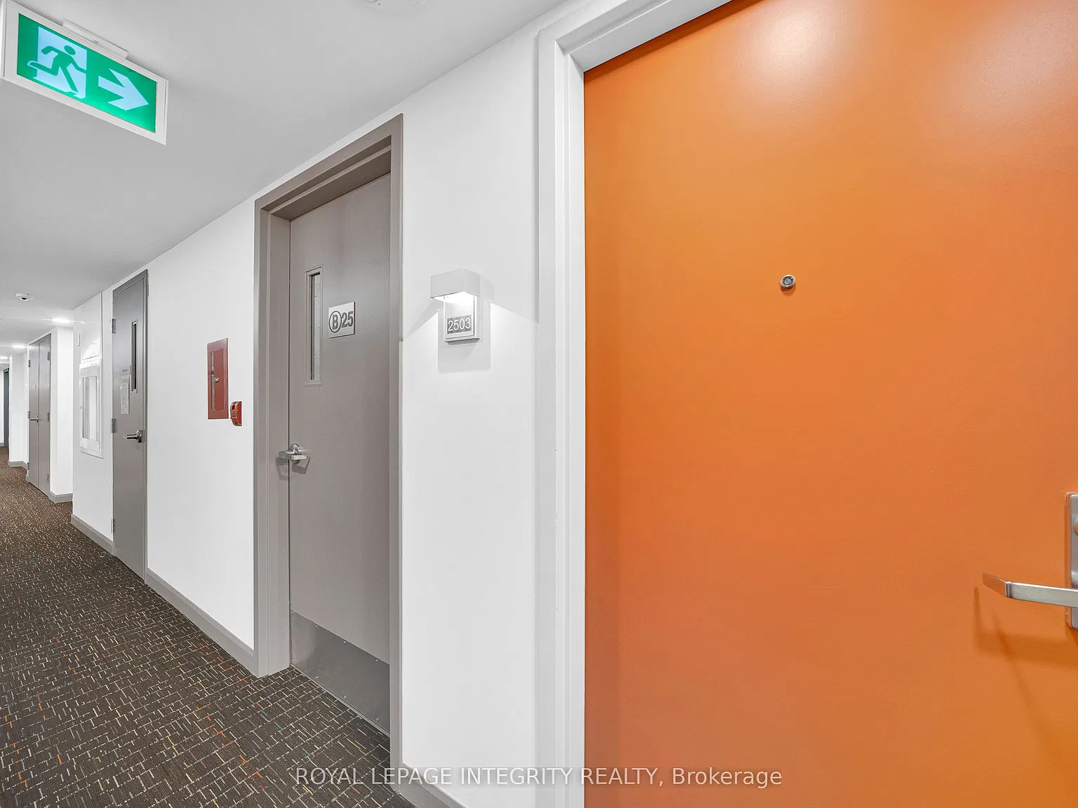 2 bed, $2,300 — Photo 4
