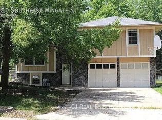 310 SE Wingate St, Lees Summit, MO 64063