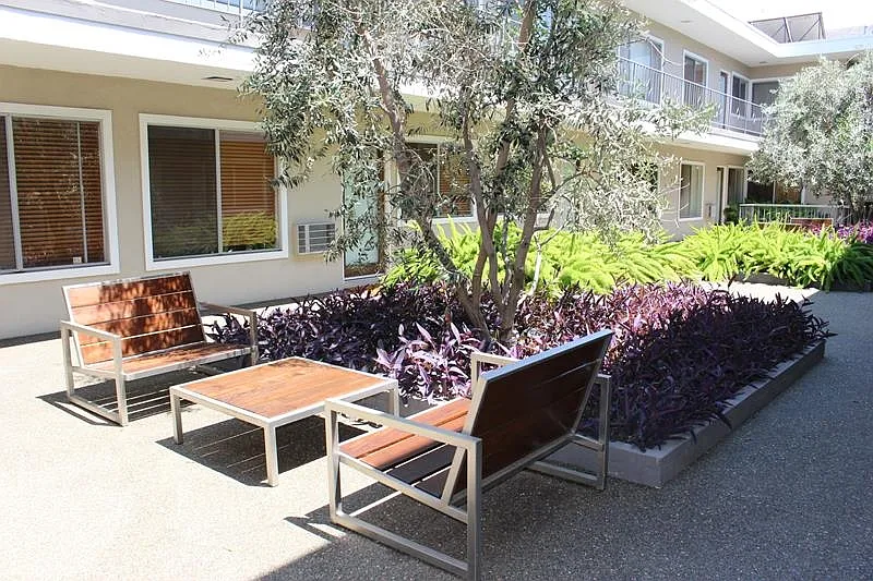 1 bed, 1.0 bath, $2,550 — Photo 3