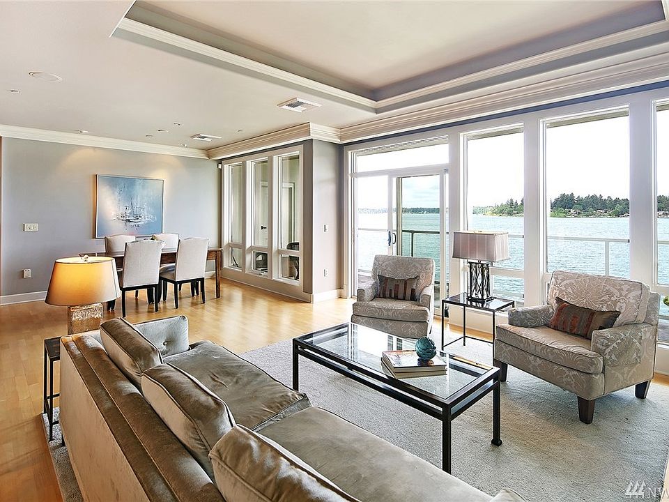 With only two units per floor, each is a corner unit with massive walls of glass and views.