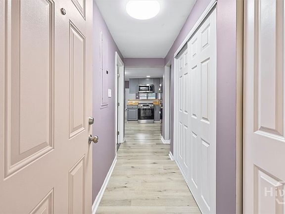 5th image of 705 W 47th Street