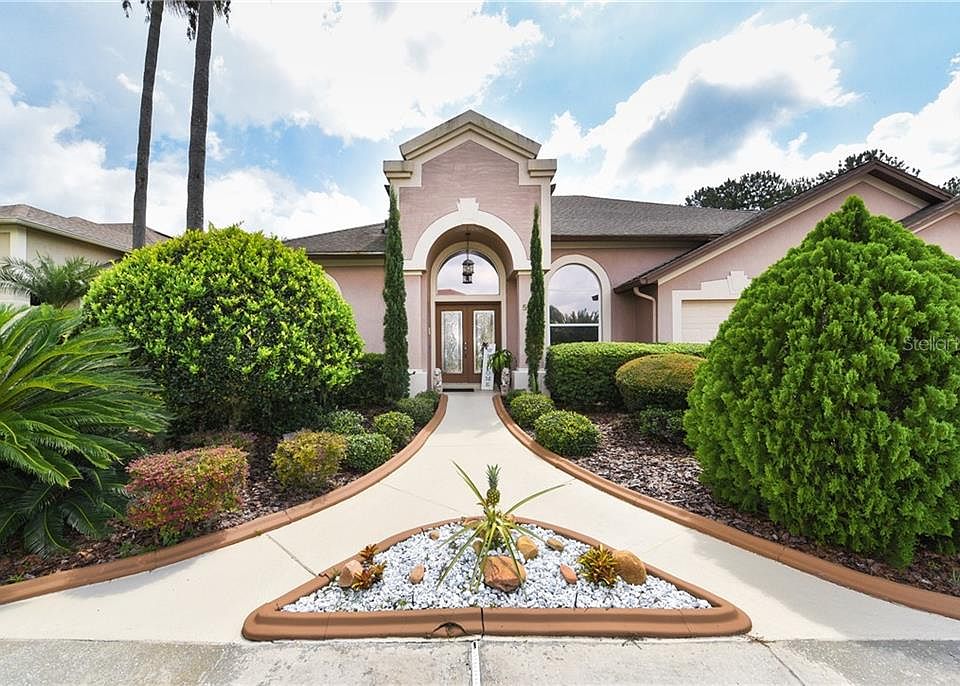 1st image of 507 Lakehaven Cir