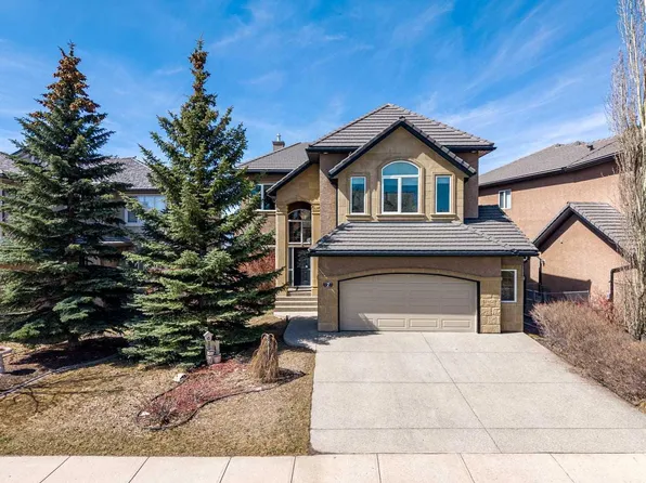7 Royal Ridge Ter NW, Calgary, AB T3G 5Y9