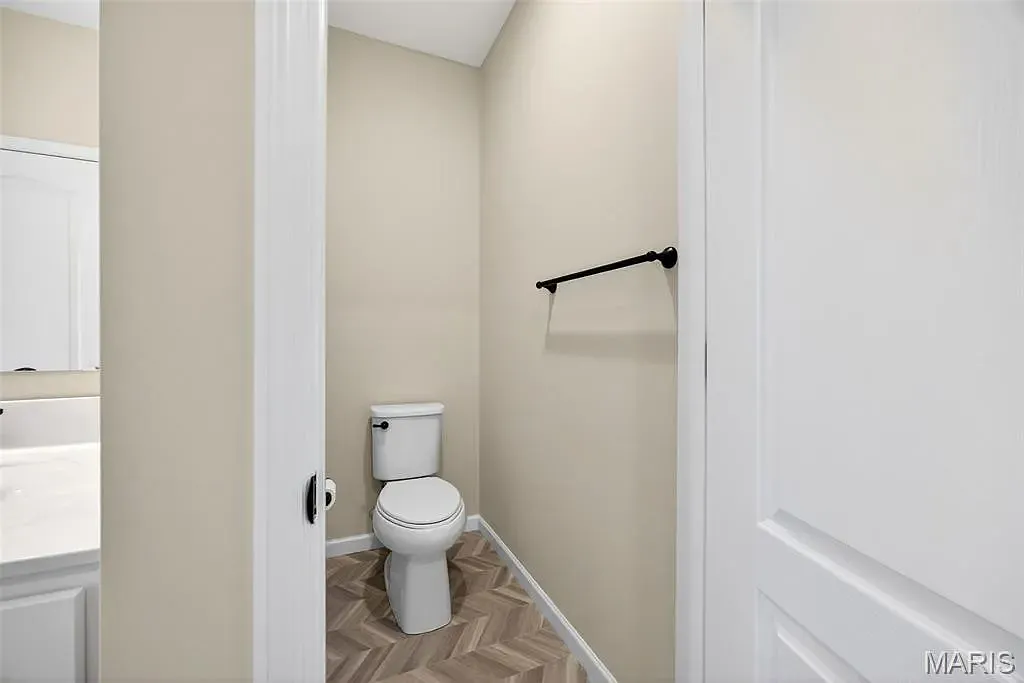 3 bed, 1836 sqft, $2,995 — Photo 4