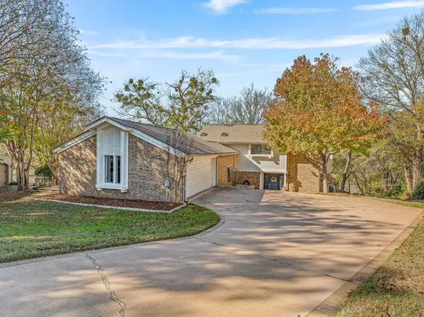 6521 Edgewood Ct, Granbury, TX 76049